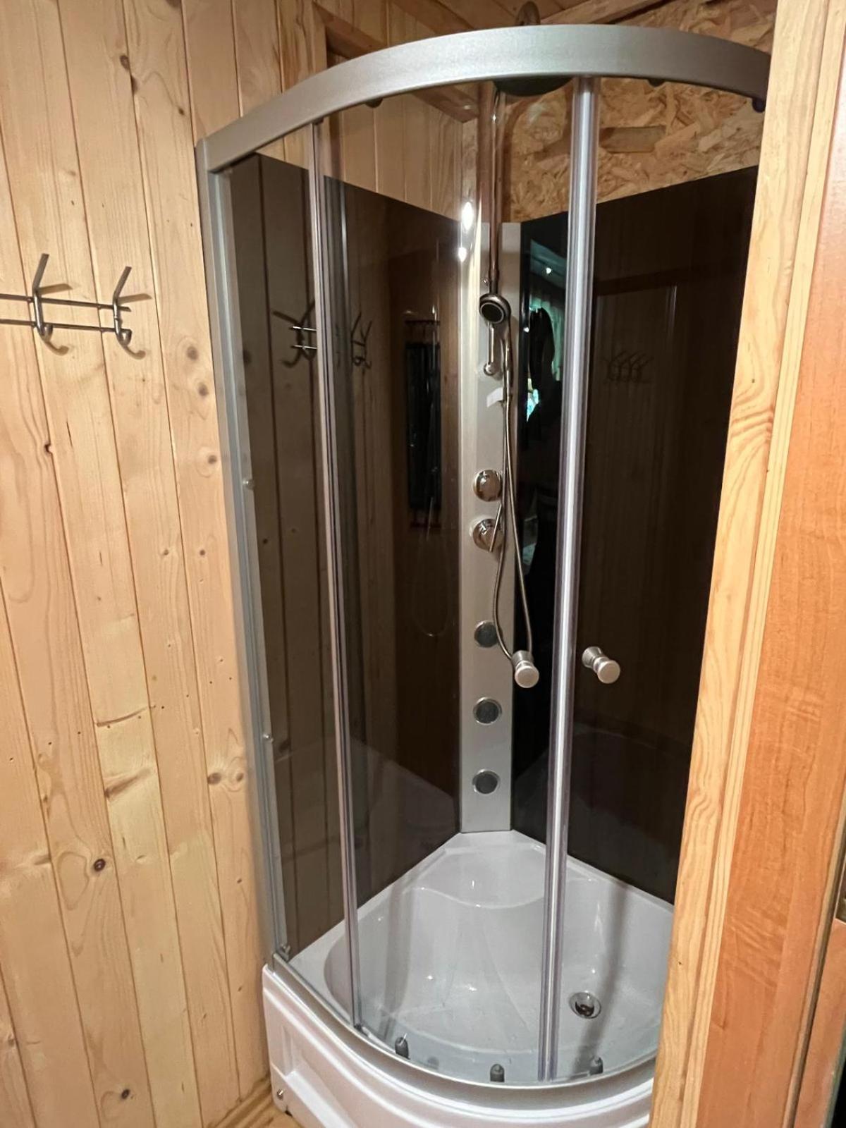 Pod Magnolia Apartment Targanice Ngoại thất bức ảnh